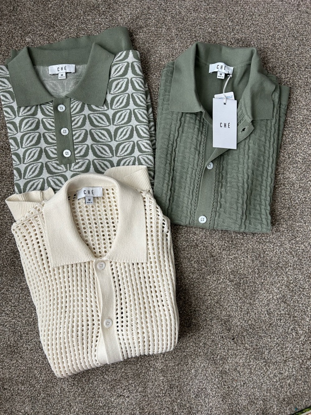 3 - CHE Knit Polo Shirts New and Like New condition Sz Small